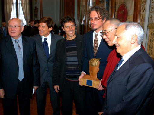 Peace Summit Award 2003: Italian National Singers’ Football Team