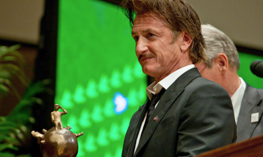 Peace Summit Award 2012: Sean Penn
